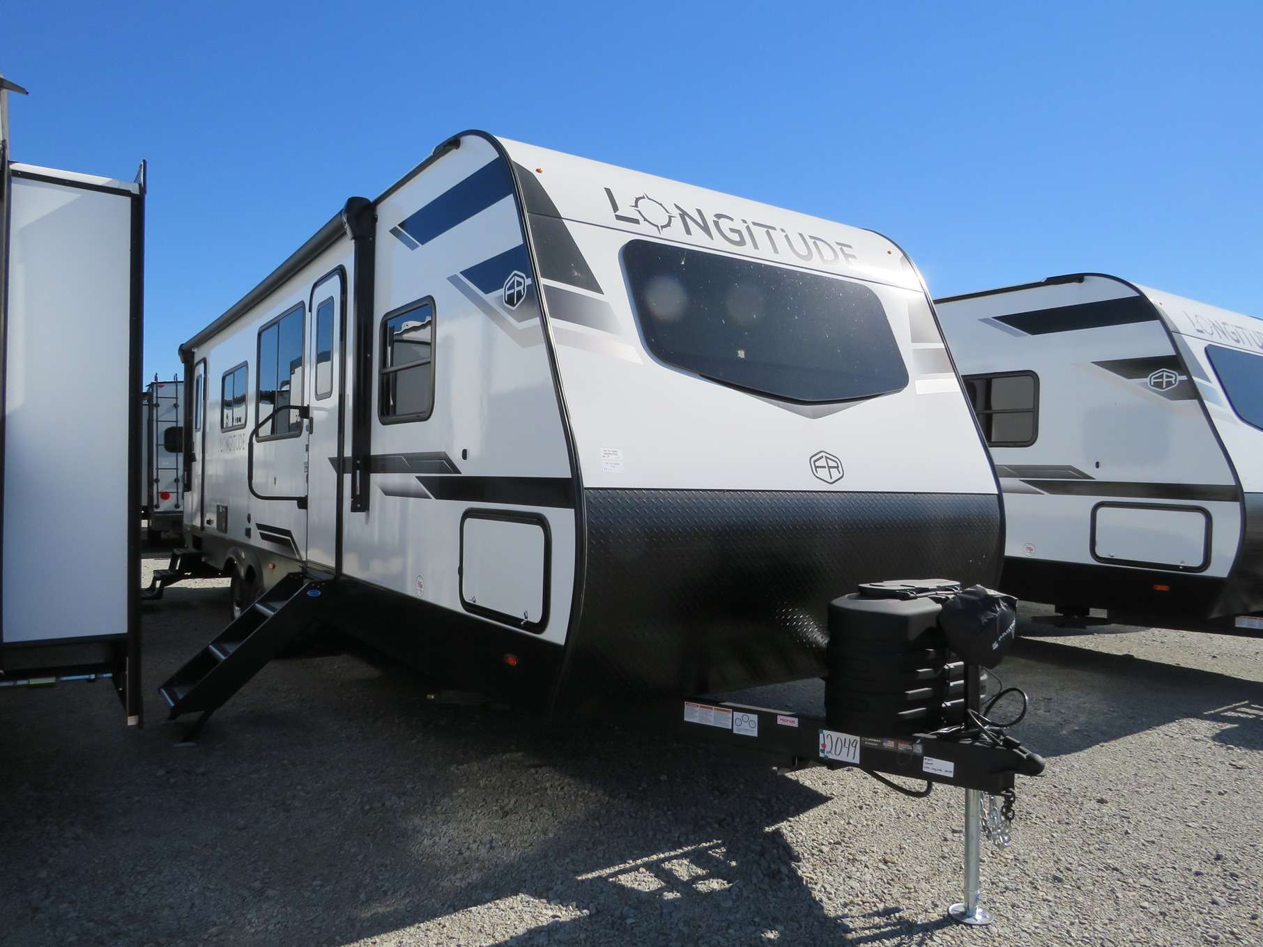 2026 LONGITUDE 285BH 7 IMG 0844 4