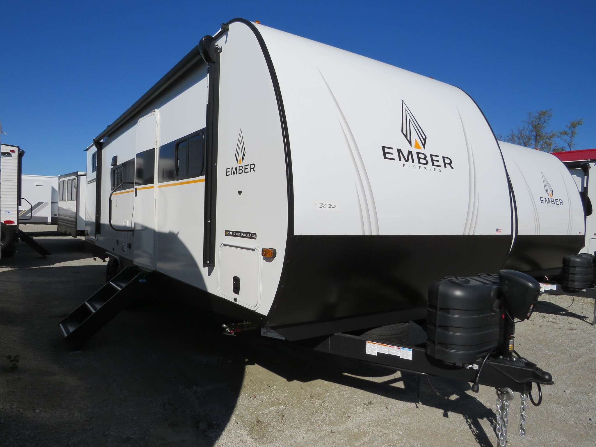 2026 E-SERIES 26ETS 1 IMG 1150 2