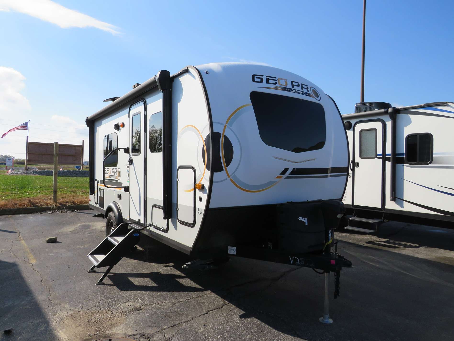 2022 ROCKWOOD GEO PRO 19FD 4 IMG 1980 4