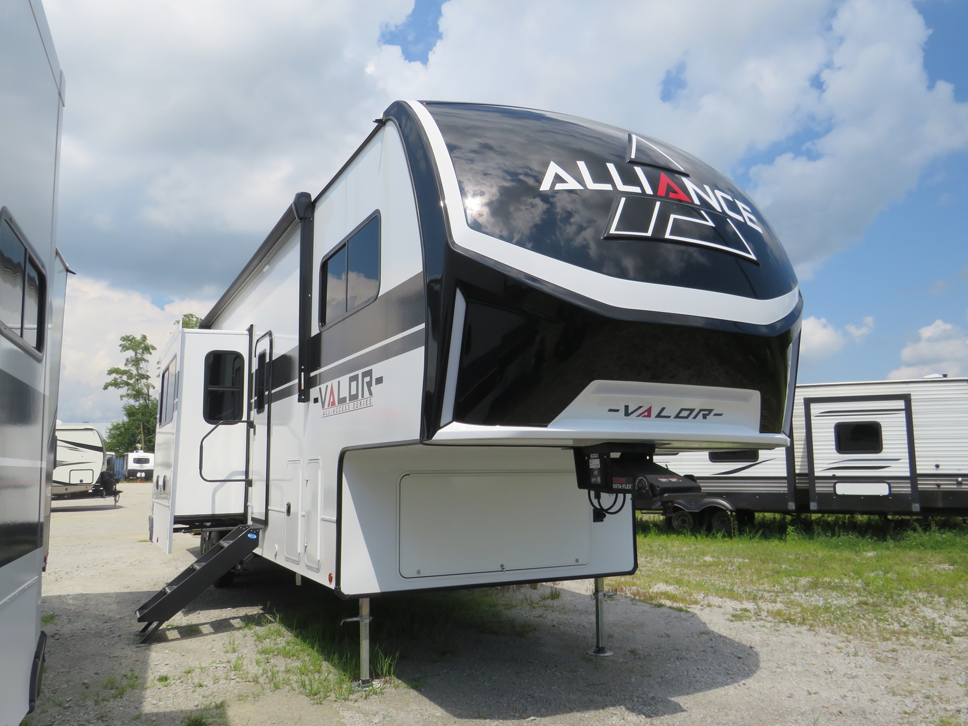 2026 VALOR ALL-ACCESS SERIES 35A14 7 IMG 3263 2