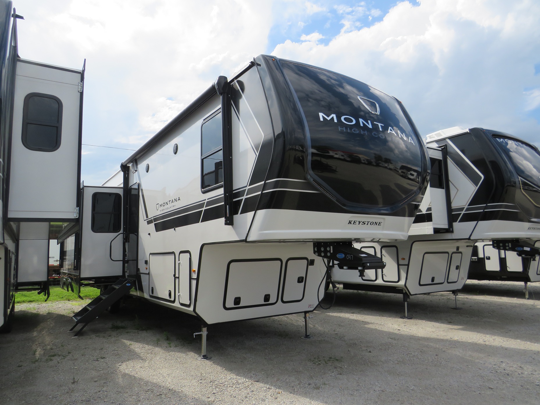 2026 MONTANA HIGH COUNTRY 381TB 2 IMG 3293 1